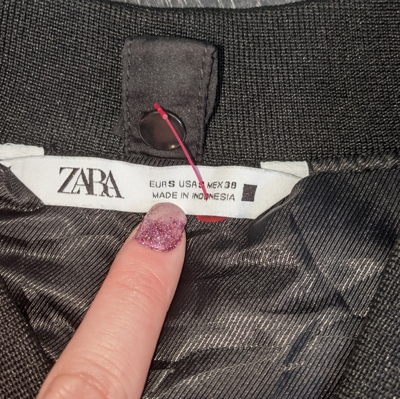 ZARA - Water Repellent Traveler Jacket - Picture 4 of 12